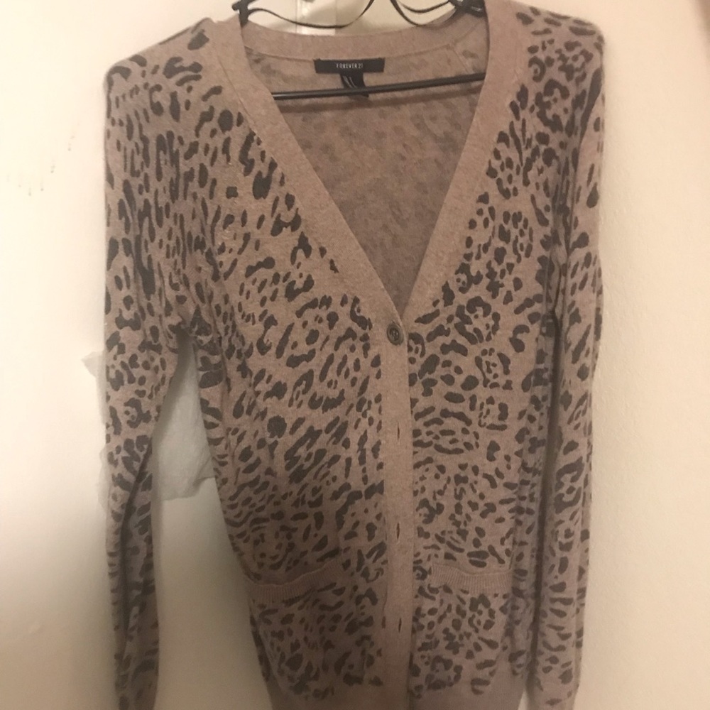 Forever 21 cheetah print cardigan